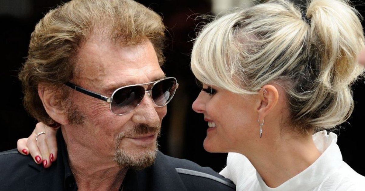 Une Plume Dans Le C L Laeticia Hallyday D Zingu E Par Un Grand Ami De Johnny Vid O