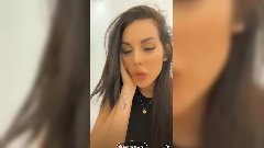 Laura Lempika : Très déçue, elle ne peut pas décorer sa maison pour Noël !