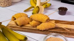 Les sucettes aux bananes et au churros pour vivre un moment festif !