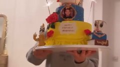 Jeremstar : Son incroyable gâteau d'anniversaire !