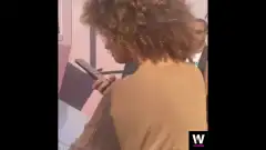 Léna Situations : insultée en pleine rue, son ami la défend