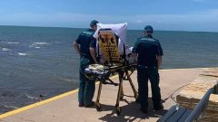 Des ambulanciers réalisent le dernier souhait d'un patient en l'amenant voir l'océan une dernière fois