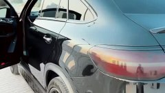 Maddy Burciaga : Au volant de sa nouvelle voiture de luxe !