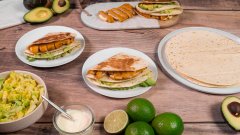 Réalisez le fameux tortilla hack, revisité avec du cordon bleu !