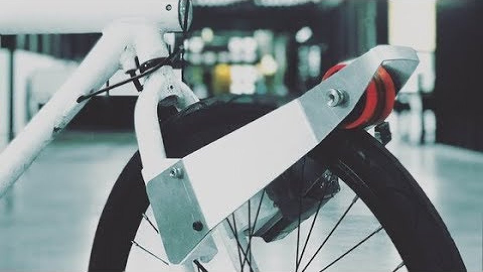 DiskDrive, l'étonnant boîtier qui transforme votre bicyclette en vélo  électrique