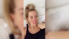 Jessica Thivenin : Les ongles fissurés, elle souffre et se plaint sur la toile !