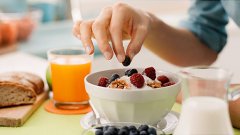 Les 5 aliments à éviter au petit-déjeuner et pourquoi