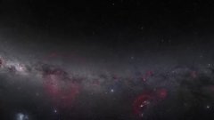 NGC 2525 : Un timelapse de supernova filmé par Hubble