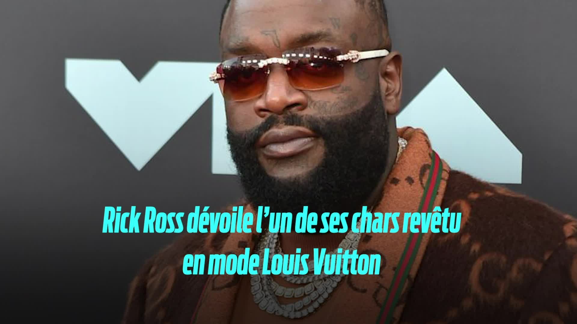 Rick Ross dévoile l'un de ses chars revêtu en mode Louis Vuitton