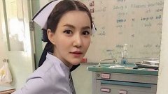 Cette infirmière s'est faite virer de son job à cause de son uniforme jugé trop provocant sur elle