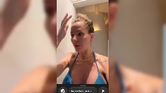Jessica Thivenin : Elle fait son premier enterrement de vie de jeune fille