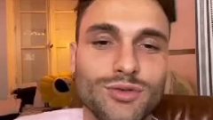 Bastos : Il embrasse Nathanya dans une vidéo, les internautes réagissent !