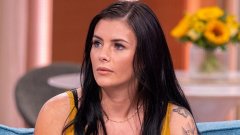 Elle remporte à 16 ans 2 millions d'euros à présent et vit des aides sociales