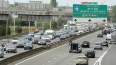 Cette pratique interdite que l'on fait tous sur l'autoroute