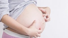 Enceinte, vous avez des démangeaisons ? Faites attention