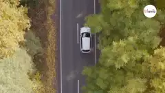 Il reçoit une amende pour excès de vitesse et se fige sur place en découvrant qui tient le volant