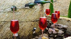 Une fontaine en Italie fournit du vin gratuitement 24h sur 24