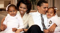 Âgées de 18 et 21 ans, les filles de Barack et Michelle Obama ont bien changé