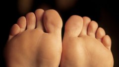 La forme de vos pieds révèle des choses fascinantes sur votre personnalité