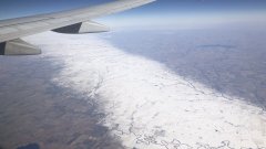 Une mystérieuse bande de neige très étroite observée au Kansas