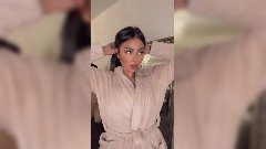Maeva Ghennam : jugée sur sa façon de s'occuper de ses chiens