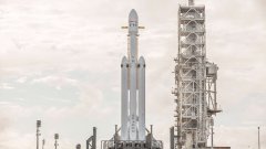 6 février 2018 : Falcon Heavy, la fusée plus puissante du monde lançait une voiture !