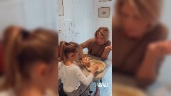 Sylvie Tellier : Elle fait fondre la toile avec sa fille !