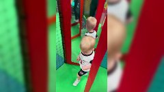 Jessica Thivenin : La vidéo de sa formidable journée en famille fait le buzz !