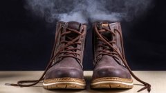 5 astuces incroyables pour enlever les mauvaises odeurs des chaussures