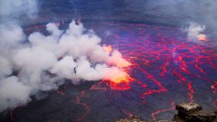 Nyiragongo : voyage au cœur du volcan par Olivier Grunewald