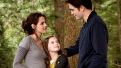 Twilight : la fille de Bella et Edward va fêter ses 19 ans elle absolument magnifique
