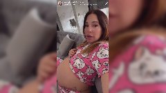 Kim Glow : Les internautes pensent qu'elle a accouché ! Elle nous dit tout